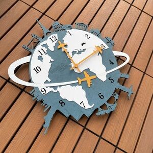 World Tour Blue and White Wall Clock - Not Working!!